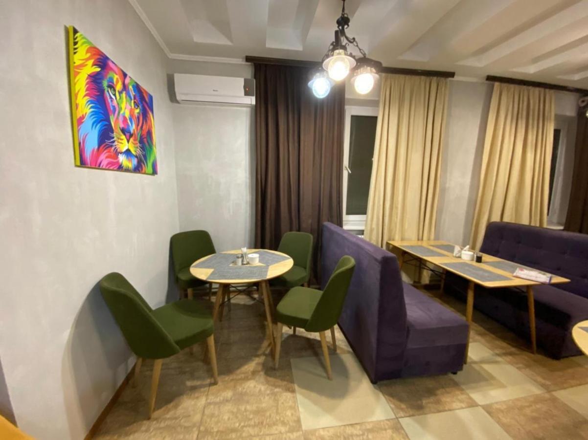 Hotel Alma Ata Zhosaly Esterno foto