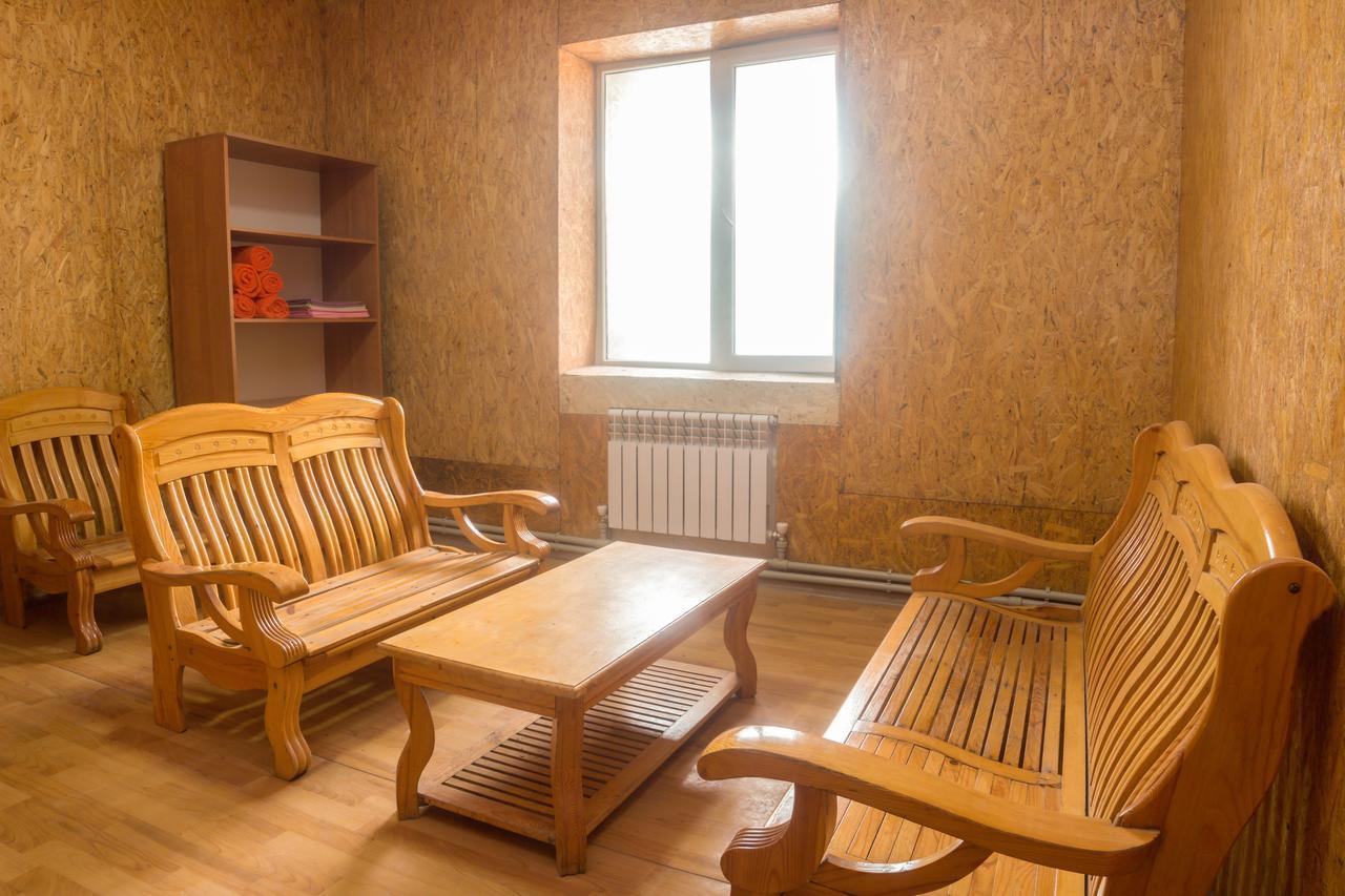Hotel Alma Ata Zhosaly Esterno foto